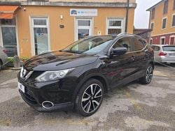 Nero Usata 2015 Nissan Qashqai Tekna+ SUV | 10.990 € (Buon prezzo)