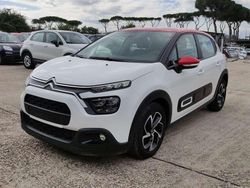 Bianco pastello Usata 2022 Citroën C3 Feel Due volumi | 17.800 € (Molto cara)