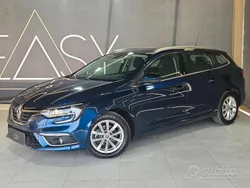 Blu Usata 2019 Renault Mégane GrandTour Intens Station wagon | 10.900 € (Buon prezzo)