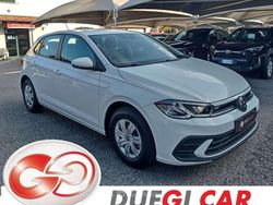 Bianco Nuova 2025 VW Polo Life Tre volumi | 20.900 € (Buon prezzo)