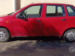 Rosso Usata 1998 Fiat Punto Due volumi | 1400 € (Buon prezzo)