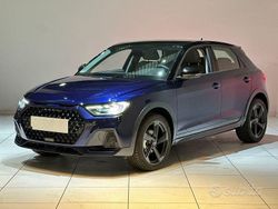Blu Nuova 2025 Audi A1 Tre volumi | 30.900 €