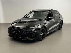 Nero mito metallizzato Usata 2023 Audi RS3 Tre volumi | 52.300 € (Ottimo prezzo)