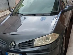 Usata 2008 Renault Mégane III Tre volumi | 1700 € (Buon prezzo)
