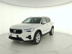 Bianco Usata 2025 Volvo XC40 Core SUV | 33.900 € (Buon prezzo)