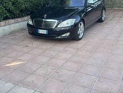 Usata 2006 Mercedes S320 Tre volumi | 9500 € (Buon prezzo)
