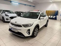 Bianco Usata 2021 Kia Stonic Style SUV | 14.800 € (Buon prezzo)