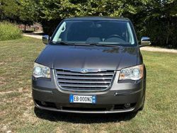 Grigio Usata 2010 Chrysler Grand Voyager Limited Monovolume | 5500 € (Ottimo prezzo)