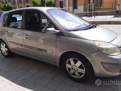 Grigio Usata 2004 Renault Scénic Monovolume | 1600 €