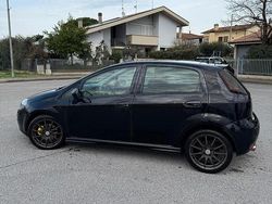 Nero Usata 2009 Fiat Punto Tre volumi | 3200 € (Cara)