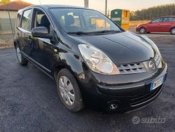 Nero Usata 2008 Nissan Note Monovolume | 3700 € (Buon prezzo)