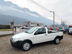 Bianco Usata 2010 Fiat Strada Pick-up | 9900 € (Ottimo prezzo)