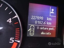 Usata 2009 Renault Laguna III | 2500 €