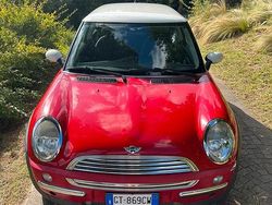 Rosso Usata 2003 Mini Cooper Due volumi | 3300 € (Buon prezzo)
