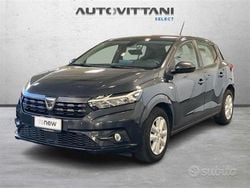 Grigio scuro Usata 2023 Dacia Sandero Comfort Tre volumi | 11.650 € (Ottimo prezzo)