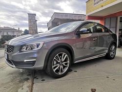 Grigio Usata 2018 Volvo S60 CC Pro Tre volumi | 20.000 €