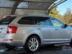 Usata 2016 Skoda Octavia G-TEC Executive Station wagon | 8999 € (Buon prezzo)