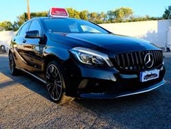 Nero Usata 2018 Mercedes A180 Business Tre volumi | 17.700 € (Buon prezzo)