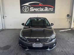 Grigio Usata 2018 Peugeot 308 GT-line Tre volumi | 8999 € (Buon prezzo)
