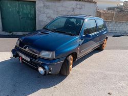 Usata 1993 Renault Clio Tre volumi | 10.000 €