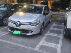 Grigio Usata 2016 Renault Clio IV Zen Tre volumi | 7650 € (Buon prezzo)