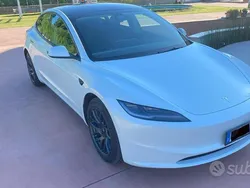 Usata 2023 Tesla Model 3 Tre volumi | 32.000 € (Buon prezzo)