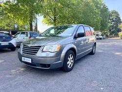 Grigio Usata 2009 Chrysler Grand Voyager Limited Monovolume | 9590 € (Cara)