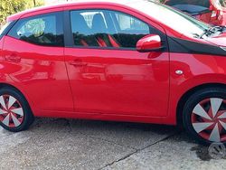Rosso Usata 2014 Toyota Aygo Cool Due volumi | 6500 € (Buon prezzo)