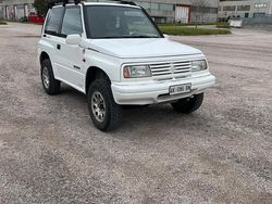 Usata 1996 Suzuki Vitara Station wagon | 7000 € (Molto cara)