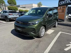 Verde Nuova 2025 Opel Combo S Monovolume | 26.900 € (Molto cara)