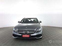 Grigio Usata 2017 Mercedes E220 Exclusive Station wagon | 23.990 € (Buon prezzo)