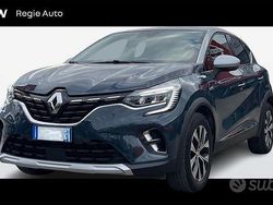Blu/azzurro Usata 2023 Renault Captur Techno SUV | 15.900 € (Ottimo prezzo)