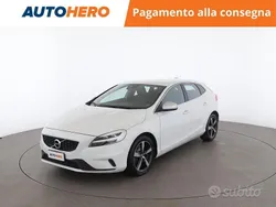 Bianco Usata 2018 Volvo V40 R-Design Station wagon | 16.199 € (Buon prezzo)
