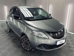 Grigio Usata 2023 Lancia Ypsilon S Due volumi | 10.890 € (Ottimo prezzo)