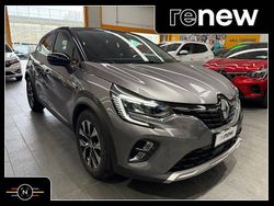 Grigio scuro Usata 2022 Renault Captur Intens SUV | 16.500 € (Buon prezzo)