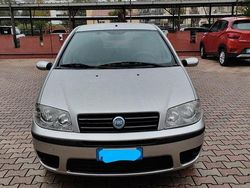Grigio Usata 2003 Fiat Punto Tre volumi | 3500 €