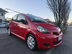 Rosso Usata 2009 Toyota Aygo Sol Due volumi | 4300 € (Cara)