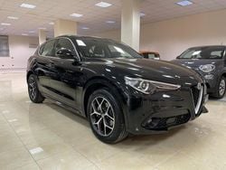 Nero Usata 2021 Alfa Romeo Stelvio Ti SUV | 29.000 € (Buon prezzo)