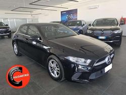Nero Usata 2019 Mercedes A180 Business Tre volumi | 20.900 € (Buon prezzo)