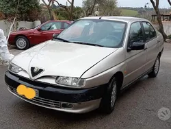 Usata 1996 Alfa Romeo 146 Tre volumi | 1950 € (Buon prezzo)