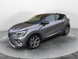 Grigio scuro Usata 2022 Renault Captur Techno SUV | 17.900 € (Buon prezzo)