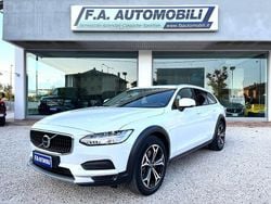 Bianco Usata 2022 Volvo V90 CC Business Edition Station wagon | 28.900 € (Buon prezzo)