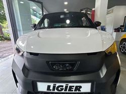 Bianco ghiaccio tetto nero Nuova 2025 Ligier JS50 Due volumi | 14.990 € (Buon prezzo)