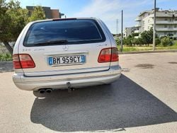 Grigio Usata 2000 Mercedes E55 AMG AMG Station wagon | 12.000 €