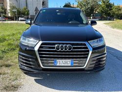 Nero Usata 2018 Audi Q7 S-Line SUV | 35.000 € (Buon prezzo)