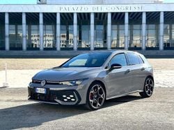 Grigio Usata 2025 VW Golf VIII GTI Tre volumi | 45.900 € (Molto cara)