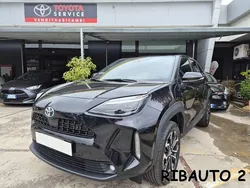 Nero(met.) Usata 2021 Toyota Yaris Trend SUV | 24.700 €