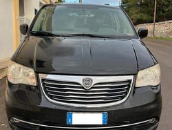 Nero Usata 2012 Lancia Voyager Monovolume | 4000 € (Super prezzo)