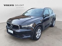 Nero Usata 2020 Volvo XC40 Momentum SUV | 23.200 € (Buon prezzo)