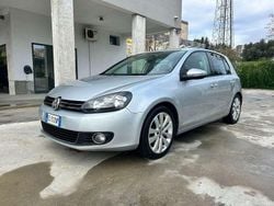 Grigio Usata 2011 VW Golf Highline Tre volumi | 6500 € (Buon prezzo)